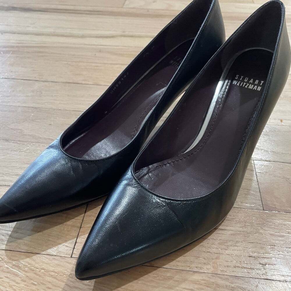 Stuart Weitzman Black Classic Leather Heels Sz 7.5